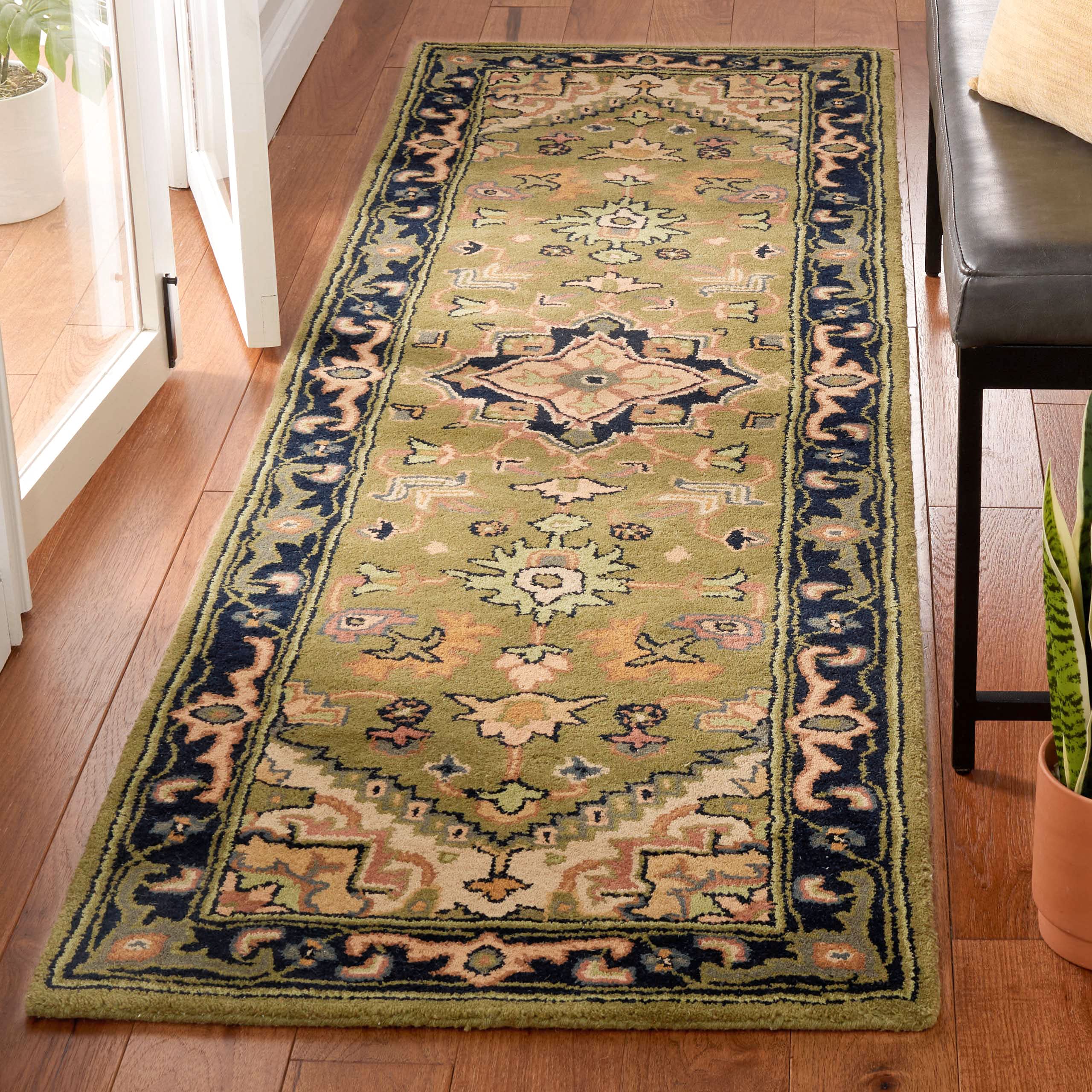Heritage Traditional Area Rug Collection