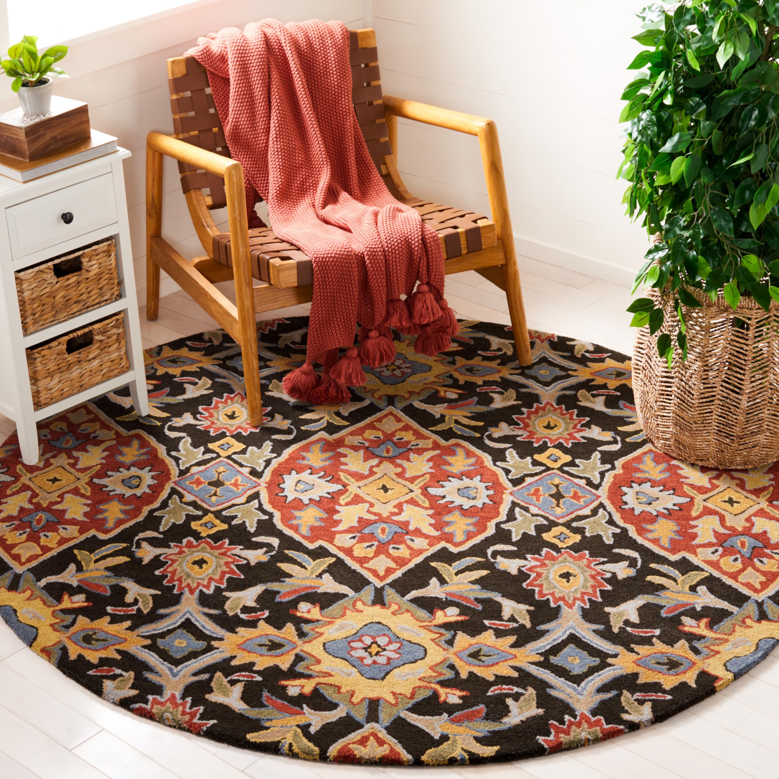 Traditional Oriental Wool Area Rug