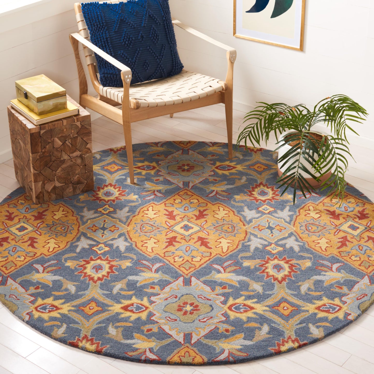 Traditional Oriental Wool Area Rug
