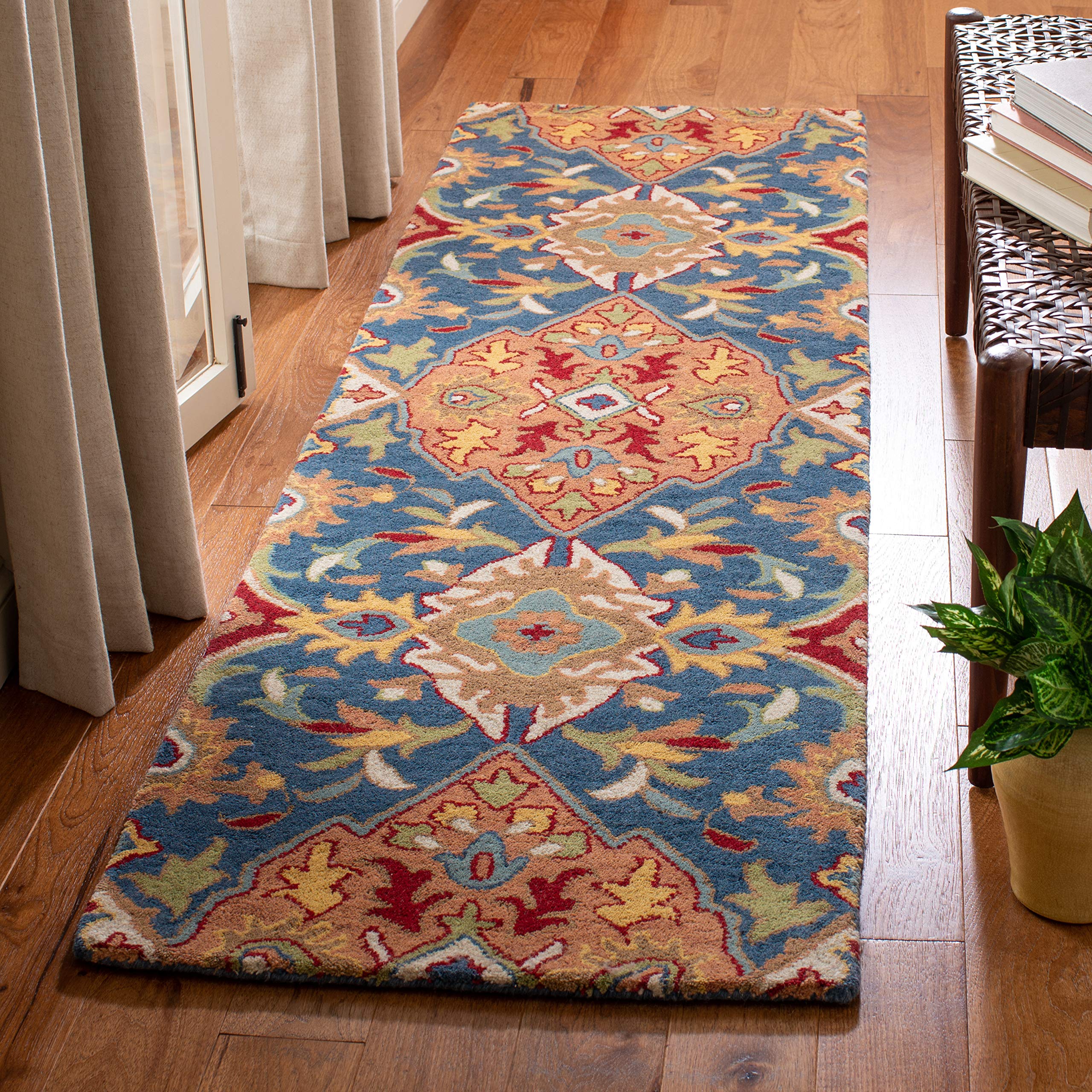 Traditional Oriental Wool Area Rug