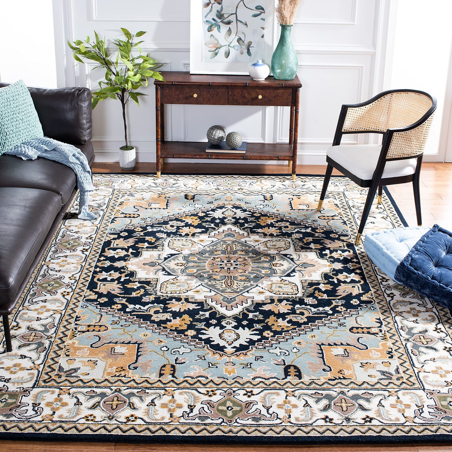 Heritage Traditional Area Rug Collection