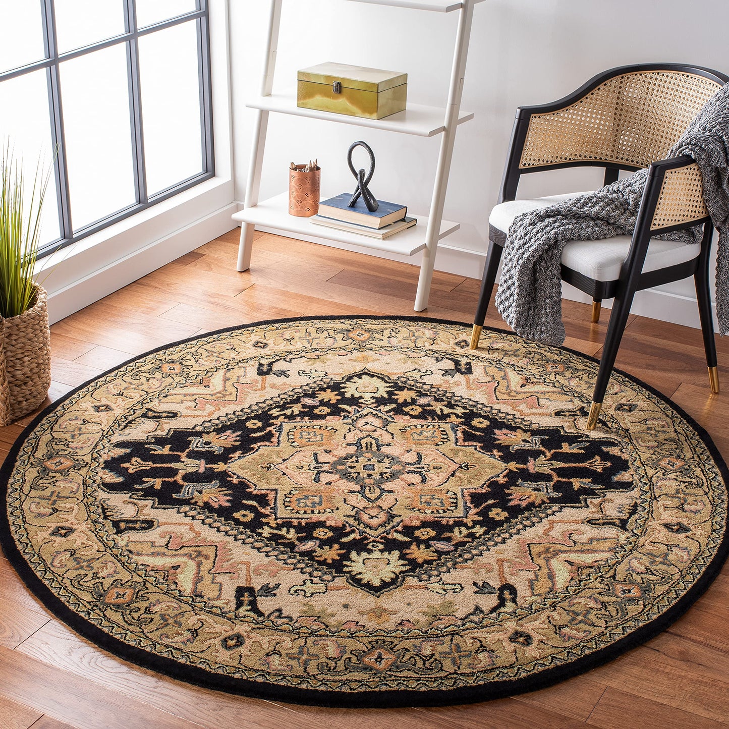 Heritage Traditional Area Rug Collection