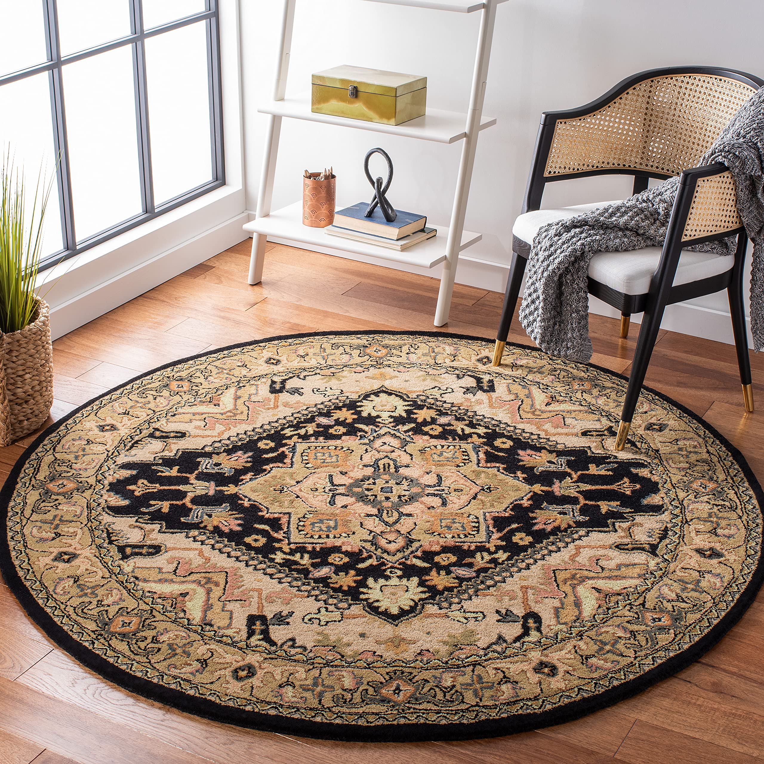 Heritage Traditional Area Rug Collection