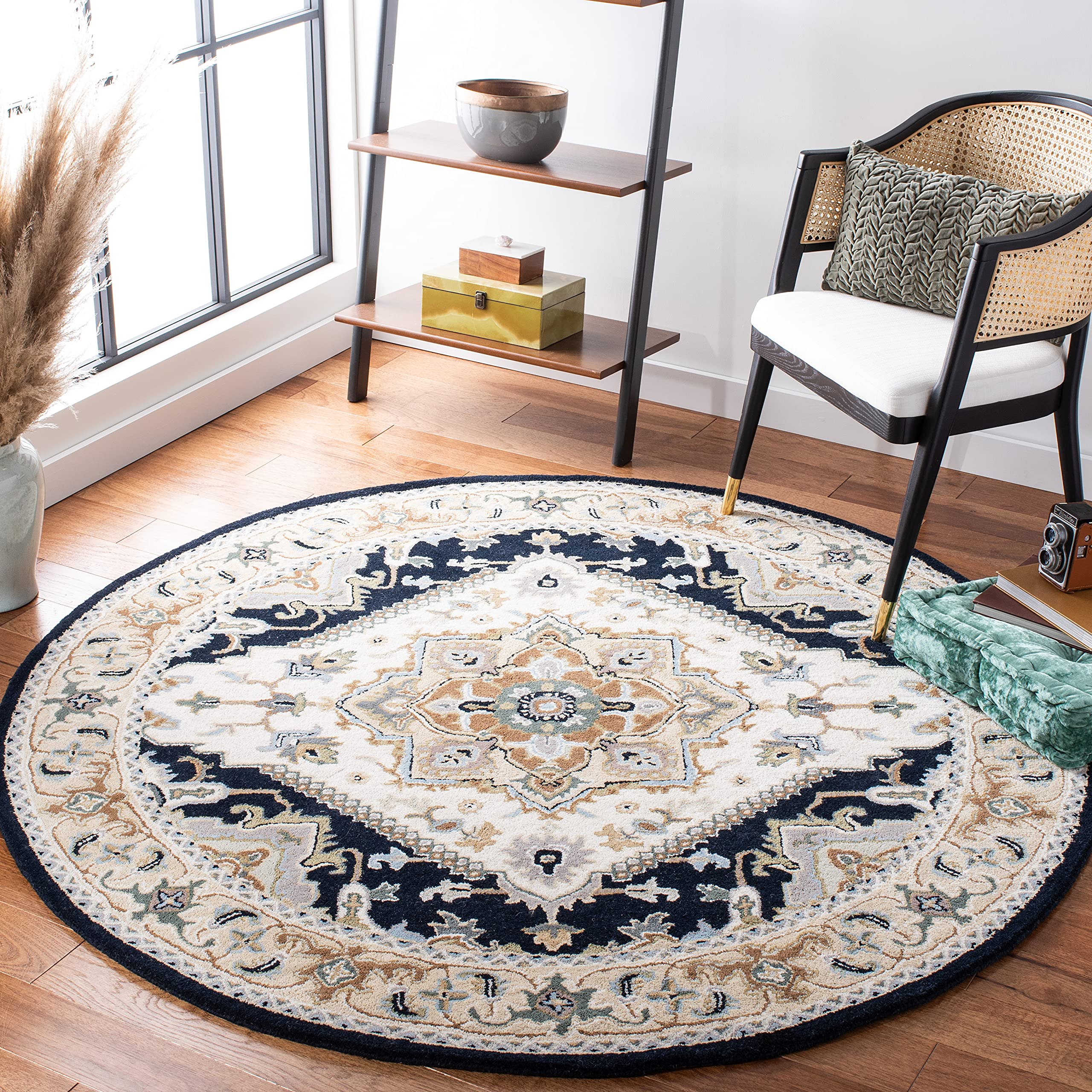 Heritage Traditional Area Rug Collection