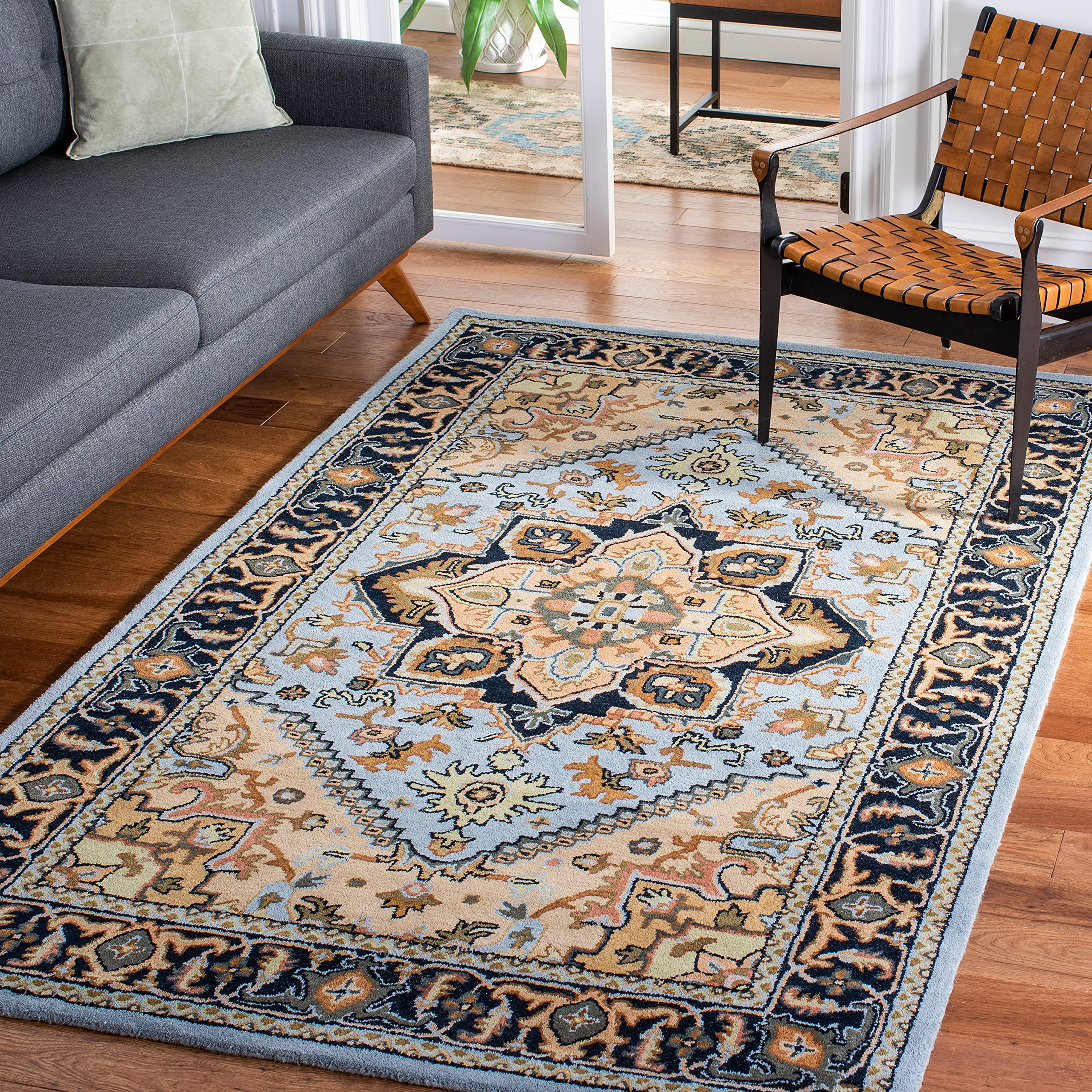 Heritage Traditional Area Rug Collection