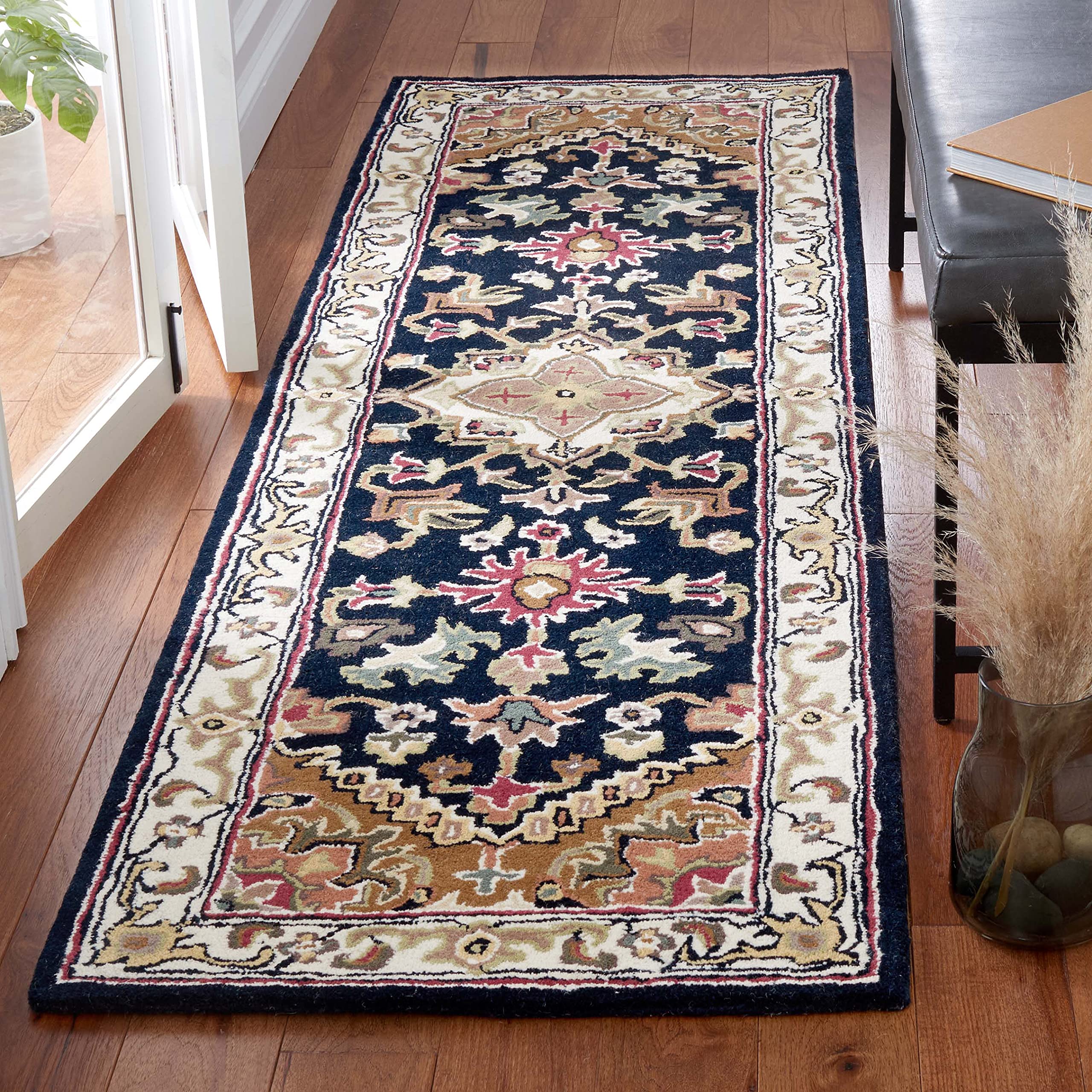 Heritage Traditional Area Rug Collection