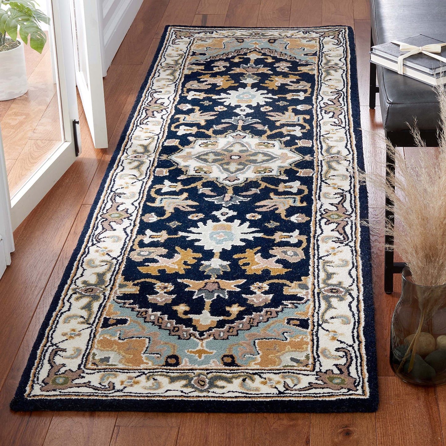 Heritage Traditional Area Rug Collection