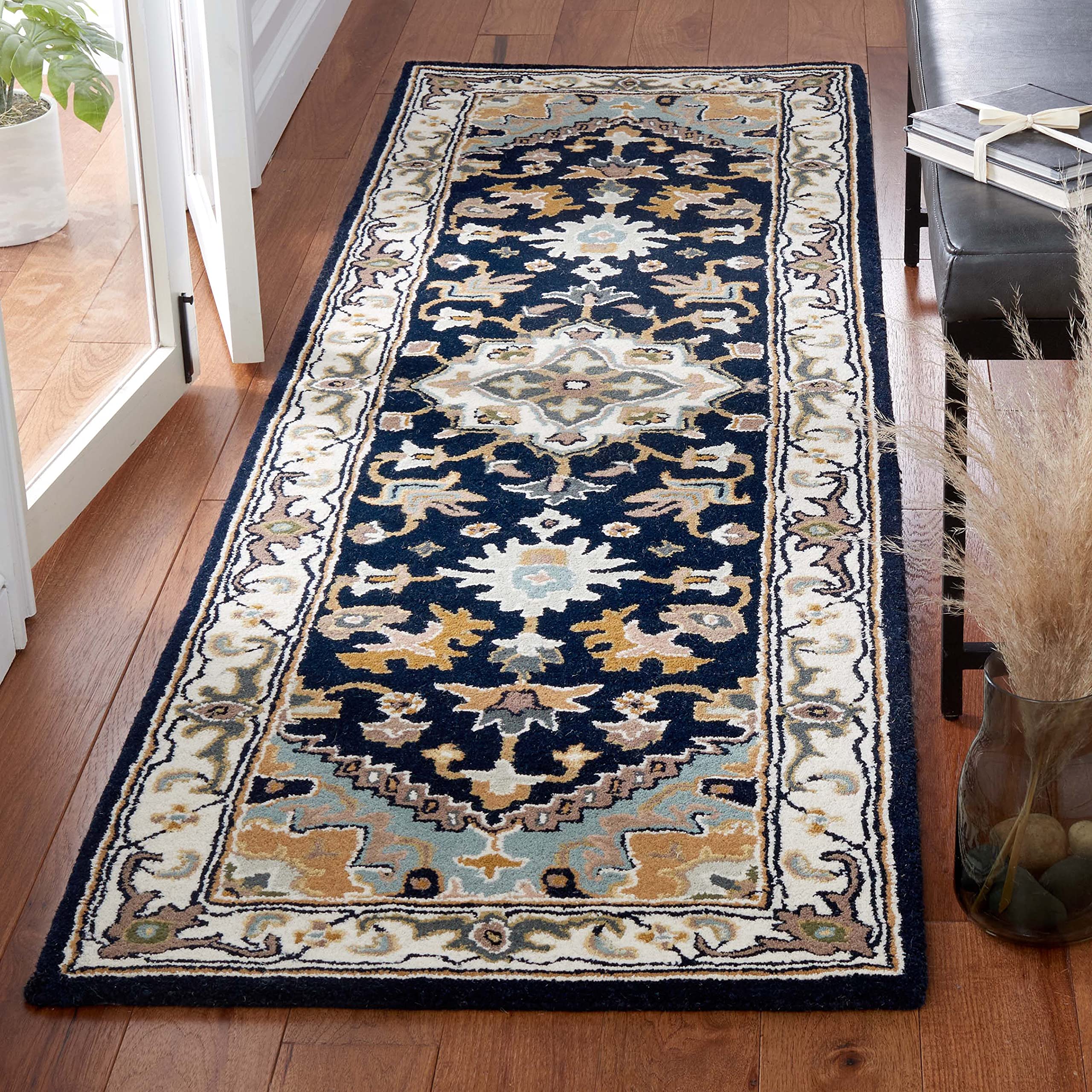 Heritage Traditional Area Rug Collection