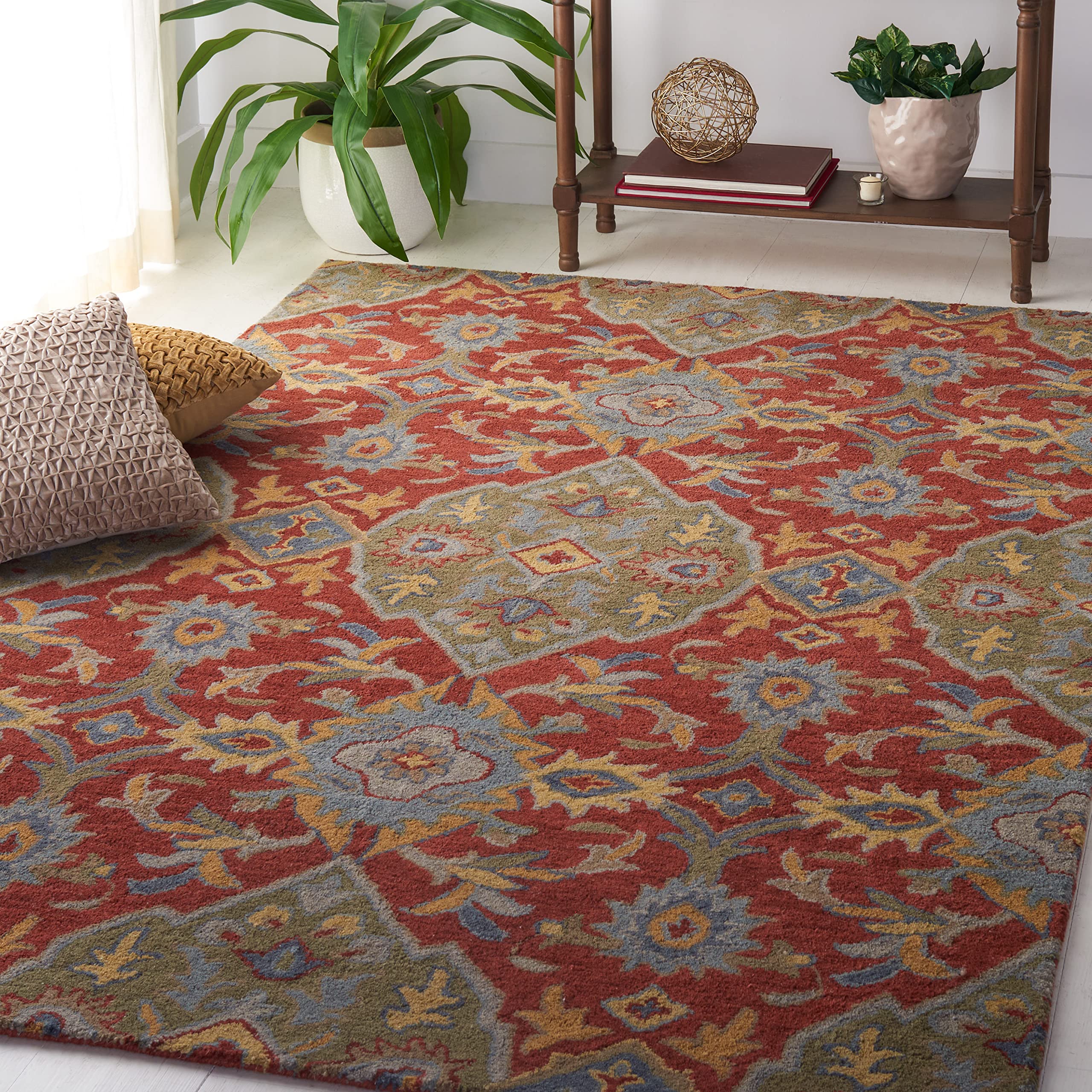 Traditional Oriental Wool Area Rug