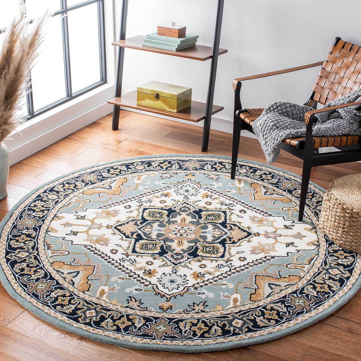 Heritage Traditional Area Rug Collection